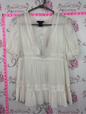Moda International White Lace Trim Bohemian Peasant Blouse